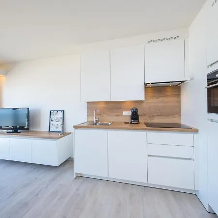 Beautiful With Stunning Sea View *